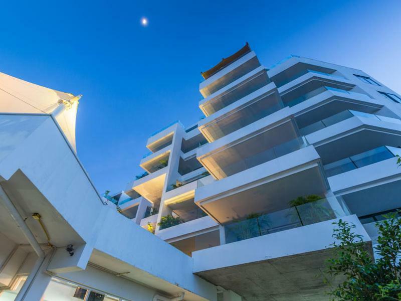 Sansuri Resort - Luxury Apartmentsスリンビーチ エクステリア 写真